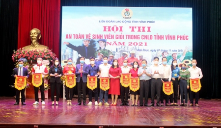 Thép Việt Đức tham dự Hội thi "An toàn vệ sinh viên giỏi" trong công nhân lao động năm 2021