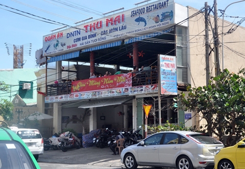 Ám ảnh du lịch Việt: Nhà hàng “mài dao chém ngọt'”