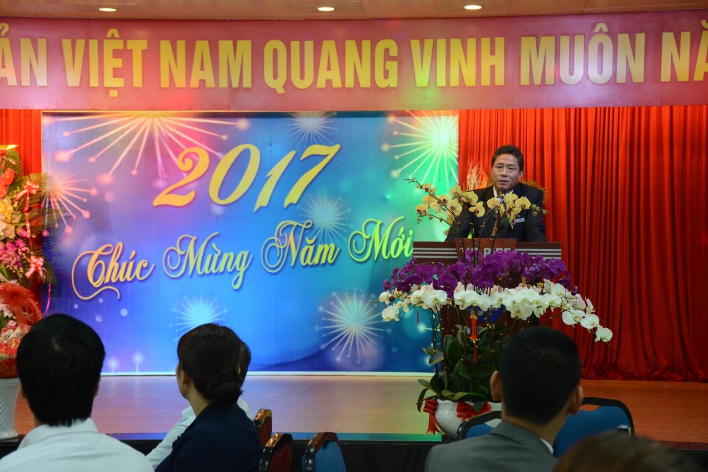 Thép Việt Đức VGS tổ chức khai xuân, gặp mặt CBCNV và khách hàng năm 2017.
