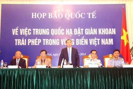 Việt Nam sẽ làm gì nếu Trung Quốc không rút giàn khoan HD-981?