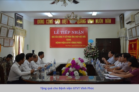 Thép Việt Đức tặng quà cho Bệnh Viện GTVT Vĩnh Phúc
